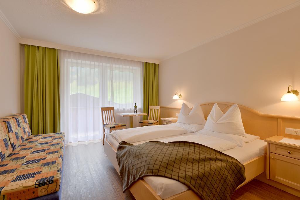 Scheulinghof Hotel Mayrhofen Quarto foto